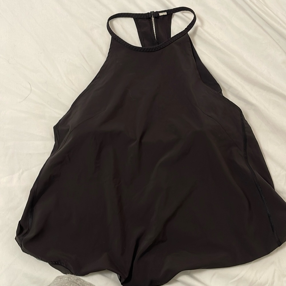 Lululemon top with built in bra